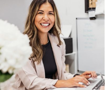 Danielle Nishiyama - Salon Coach & Educator profile image