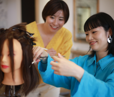 How to Become an Educator in the Salon Industry